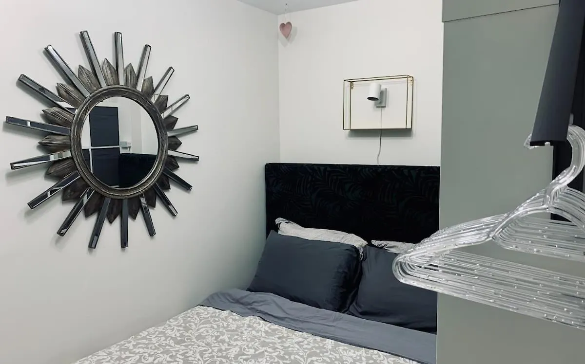Ultimate Pet-Friendly Studio #1 With Patio At Doggy Digs Halifax