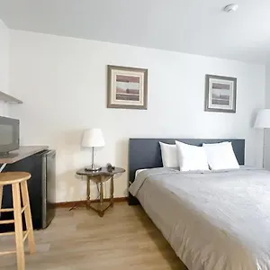 3* Inn Commons