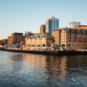 Marriott Harbourfront Галифакс